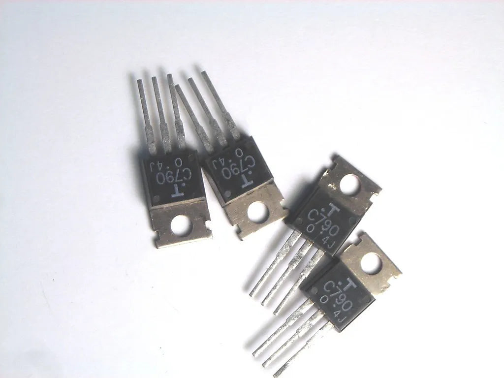 2SC790 C790 NPN 40V 3A TO-220 Transistor